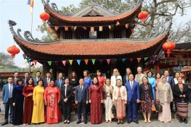 Vicepresidenta recibe a embajadoras y jefas de organizaciones internacionales en Vietnam