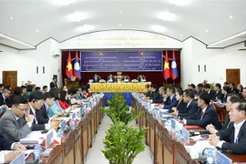 Parlamentos de Vietnam y Laos fortalecen cooperación ​