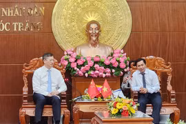 Empresas chinas exploran oportunidades de inversión en provincia de Soc Trang