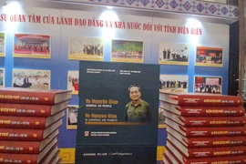 Presentan libros publicados para conmemorar 70º aniversario de victoria Dien Bien Phu