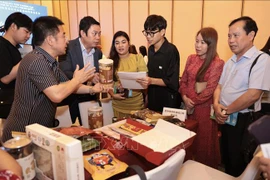 Vietnam y provincia china fortalecen vínculos comerciales y de inversión