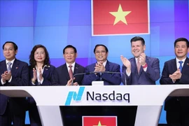Vietnam avanza pese a viento en contra 