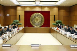 Coordinan Vietnam y Laos en elaboración de documentos sobre nexos parlamentarios