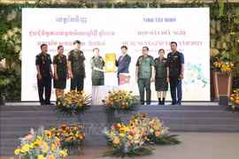 Provincias de Vietnam y Camboya promueven nexos de cooperación