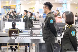 Empresas de transporte vietnamitas dispuestas a atender a clientes en el Tet