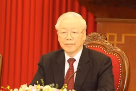 Líder partidista vietnamita felicita al presidente del CPP