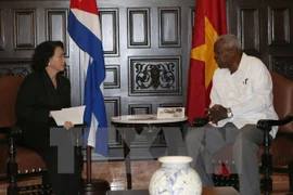 Presidenta parlamentaria de Vietnam continúa agenda en La Habana