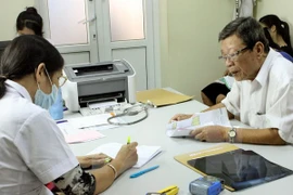 Un 85 por ciento de población de Phu Quoc cubierta por seguro médico
