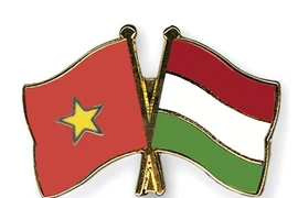 Robustecen cooperación entre Hanoi y Hungría 