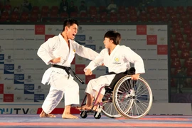 Campeón mundial Koji Arimoto compite en torneo de Karate Shoto Asia-Japón 