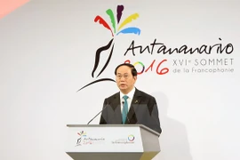 Presidente vietnamita mantiene encuentros al margen de Cumbre de Francofonía