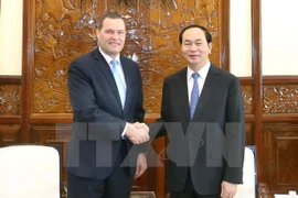 Vietnam desea impulsar cooperación con República Checa 