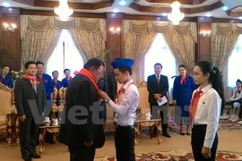 Jóvenes vietnamitas y laosianos contribuirán al fomento de amistad bilateral