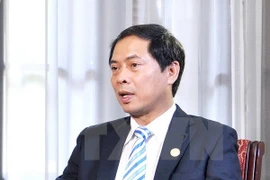 Vietnam y Estonia intercambian consultas políticas