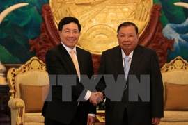 Canciller de Vietnam efectúa visita oficial a Laos 