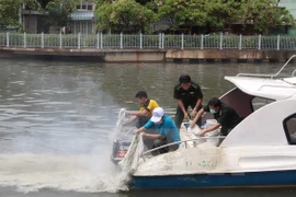 Ciudad Ho Chi Minh se empeña en reducir contaminación en canales y ríos