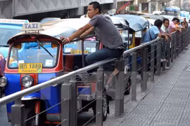 Pesimistas perspectivas sobre economía de población tailandesa