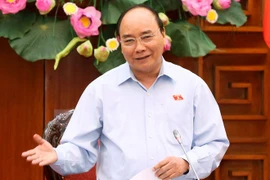 Premier de Vietnam viaja a Camboya para Cumbre de Triángulo de Desarrollo CLV