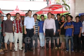 Más pescadores vietnamitas regresan a casa desde Indonesia