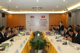 Vietnam y Cambodia estrechan colaboración contra narcotráfico