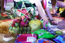 [Video] Aldea de producción de linternasse prepara para Fiesta de Medio Otoño