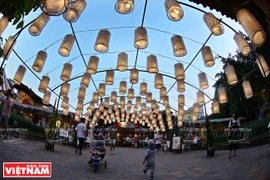 Celebran Fiesta del Medio Otoño con "Recuerdos de la Luna" 