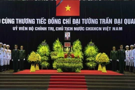 [Fotos] Vietnam rinde homenaje al presidente Tran Dai Quang