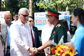 [Foto] Presidente de Cuba, Miguel Díaz-Canel, visita los históricos túneles de Cu Chi