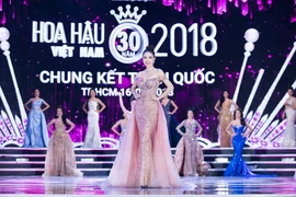 [Fotos] Bellezas vietnamitas brillan en Miss Vietnam 2018