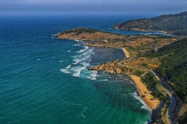 Provincia vietnamita de Ninh Thuan aprovecha ventajas por desarrollar turismo marítimo