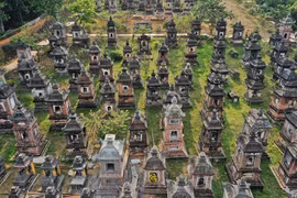 Pagoda de Bo Da, hogar del conjunto de torres más grande y hermoso de Vietnam 