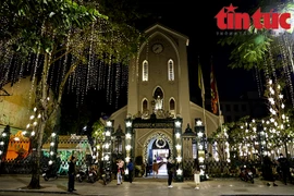 Iglesias en Hanoi dan bienvenida a la Navidad de 2022 