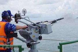 Guardia Costera de Vietnam realiza ejercicio en el mar 