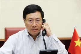 Vicepremier vietnamita mantiene conversación telefónica con secretario de Estado Mike Pompeo