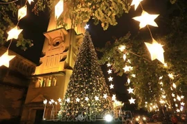 Hanoi da la bienvenida a la Navidad de 2021