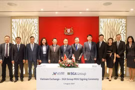 En la firma del memorando de entendimiento (Foto: VNA)