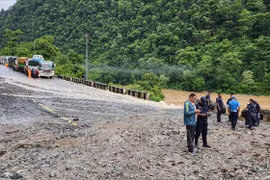 El deslizamiento de tierra se produjo en el distrito de Chitwan, Nepal, el 12 de julio. (Foto: Xinhua/VNA)