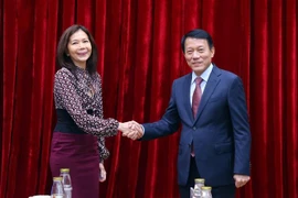 El ministro de Seguridad Pública de Vietnam, coronel general Luong Tam Quang, recibe a Pauline Tamesis, coordinadora residente de la ONU en el país. (Foto: VNA)