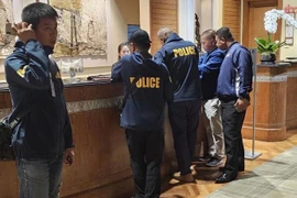 La policía tailandesa llega al lugar para realizar una investigación (Foto: Khaosod)