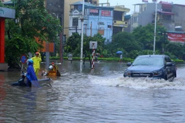 Inundaciones provocan pérdidas en provincias norteñas y centrales de Vietnam 