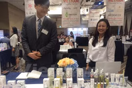 Vietnam gasta dos mil millones de dólares en productos cosméticos
