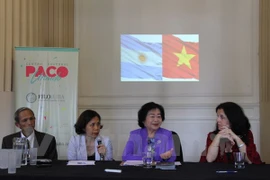 Medios de comunicación argentinos interesados en Vietnam