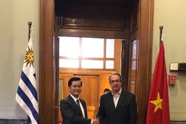 Vietnam y Uruguay fortalecen nexos políticos