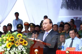 Premier vietnamita supervisa maniobra antiterrorista por Semana de APEC 