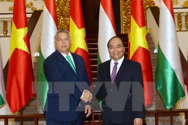 Premier de Hungría concluye visita a Vietnam 