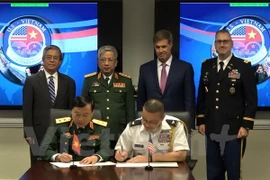 Superación de secuelas de guerra, punto relevante en cooperación en defensa entre Vietnam y EE.UU.