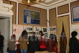 Celebran en Bulgaria exposición fotográfica sobre Ho Chi Minh