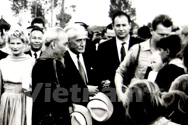 Destacan gran imagen del Presidente Ho Chi Minh en Rumania 