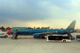 Korean Air reconoce a firma vietnamita de de servicios de asistencia en tierra en aeropuertos