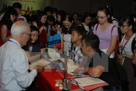 Universidades de Harvard y Ciudad Ho Chi Minh impulsan cooperación